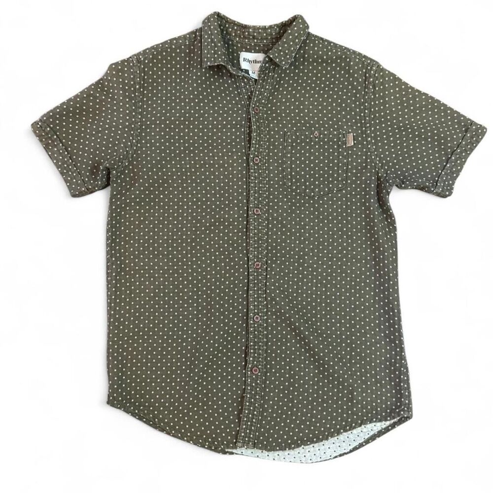 Rhythm. men’s medium button up olive polkadot relaxed fit.‎ Revolve brand.